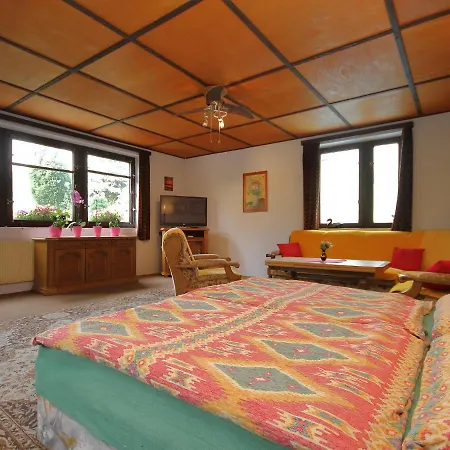 Apartment Hlasna Treban Apartment